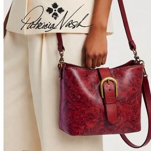 🌹 PATRICIA NASH leather burgundy roses flap buckle Crossbody shoulder bag EUC